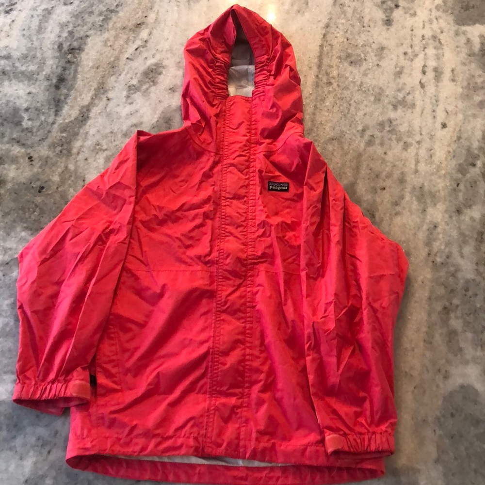 Girls Patagonia rain jacket